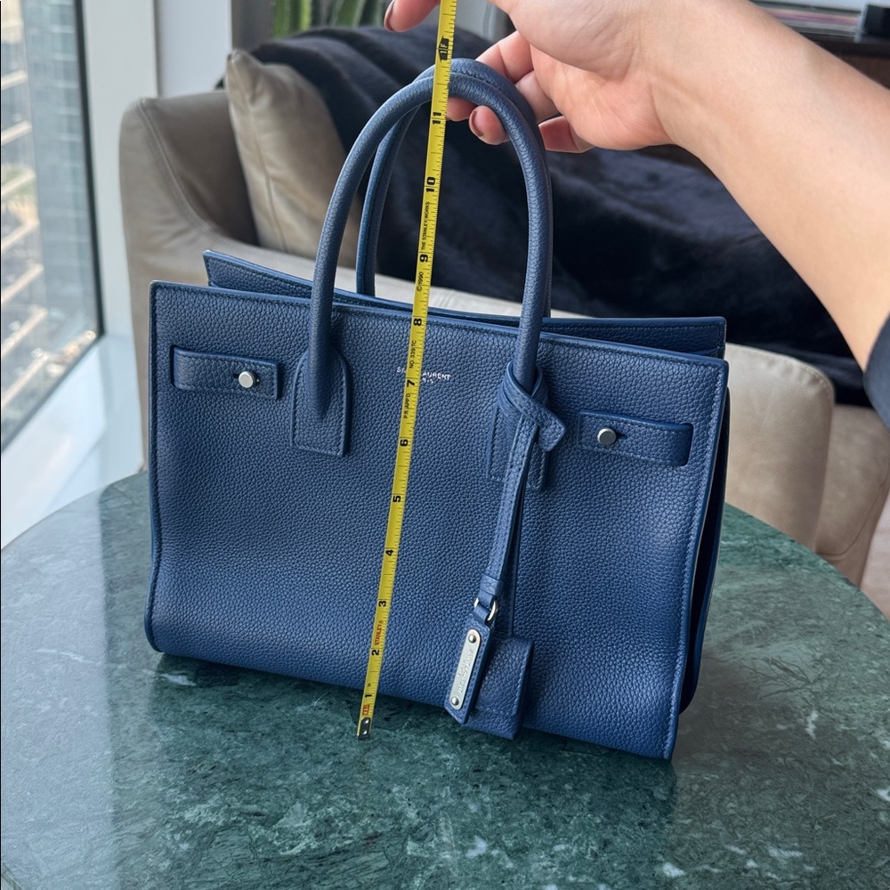 SAINT LAURENT Sac De Jour - Picture 4 of 6